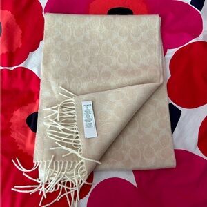 COACH scarf!